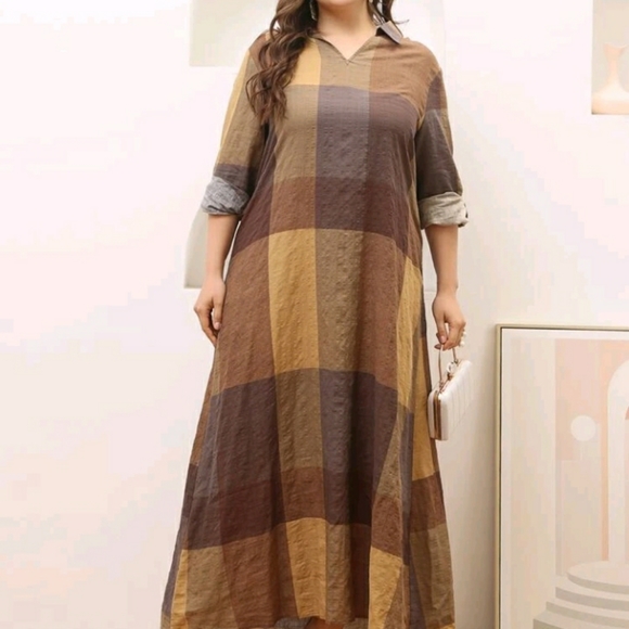 NEW Plus Tunic Dress - Picture 3 of 10